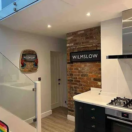 Squirrels Leap - Beautiful One Bed Apartment Alderley Edge Exterior photo