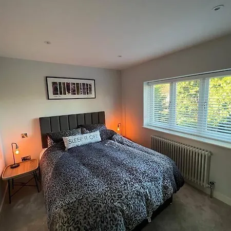 Squirrels Leap - Beautiful One Bed Apartment Alderley Edge Exterior photo